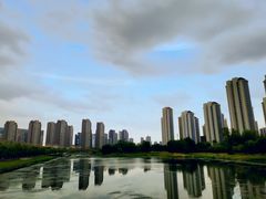 -铁西广场(地铁站)