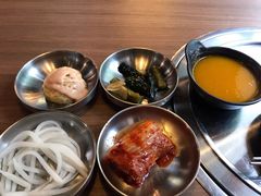 -香猪坊韩国烤肉专属门店(魏公村店)