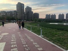 -人杰湖公园(地铁站)