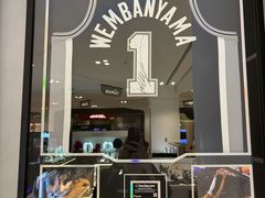 -鹰巢数码·EAGLE’S NEST(SKP店)