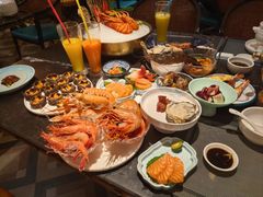 -半岛翡丽海鲜自助餐厅(观风亭店)