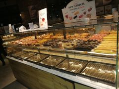 面包甜点陈列柜-多乐之日(西苑龙湖店)