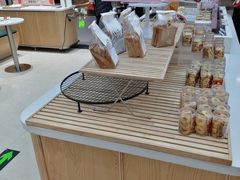 面包甜点陈列柜-仟吉KenGee(国贸360店)