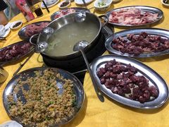-五洞培记山庄·鲜牛肉火锅