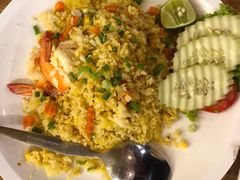 -J Daeng Seafood
