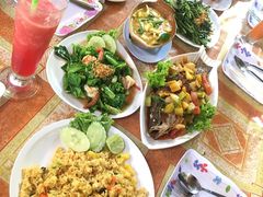 -Jungle Kitchen