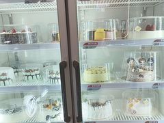 -DQ·蛋糕·冰淇淋(三亚青春颂店)