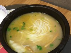 -妈妈故事米线(市府恒隆店)