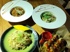 -more than meow吴止猫主题餐厅(承德 中船汇店)