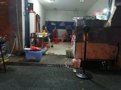 -三码头烧烤(长沙市贺龙体育运动学校店)