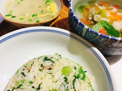 -新梅华·茶点餐厅(欧尚店)