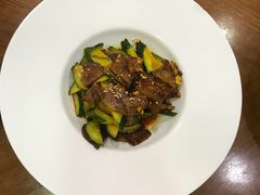 -青瓦餐厅·生鱼片·韩园烤肉(西塔店)