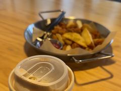 -J Create城市露营咖啡·简餐·宠物(上海动物园店)