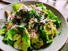 鸡肉生菜芝麻色拉-BOR Eatery(安福路店)