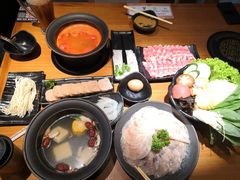 -呷哺呷哺(松北万象汇店)