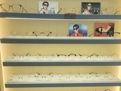 -康利眼镜·蔡司战略合作店(龙泉书房店)