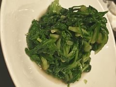 清炒蓬蒿菜-炊江南·上海菜(国展华漕店)