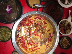 -谭鸭血老火锅(图书馆店)