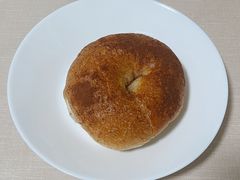 黑糖肉桂贝果-floury