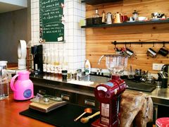 -Be Lived Cafe比例咖啡(摩天轮店)
