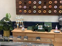 面包甜点陈列柜-BONBON BAKERY