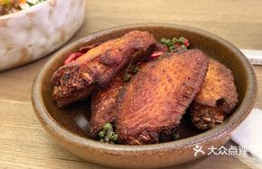 Sichuan-style Tengjiao Chicken Wings