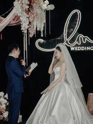 -红丝高端婚礼中心(旗舰店)