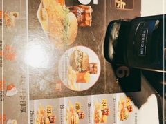 -麦当劳(百荣世贸商城店)