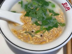 猪骨汤-三人行骨头王火锅(长寿店)