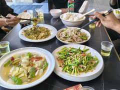 -谢师酒家
