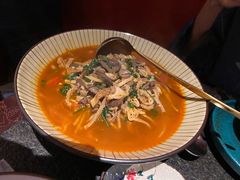 酸汤羊杂-丝路金桃·新疆菜(徐汇店)