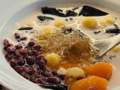 -RUXU入续糖水铺与包(卓悦中心店)