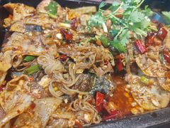 -俏巴妹烤鱼香锅(奥体店)