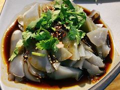鸡豆凉粉-勺子米线·云南传统小吃市集(四方街店)