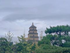 -西安大雁塔科技大学地铁站亚朵酒店