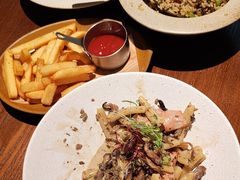 -本处·素食·融合料理(南油店)