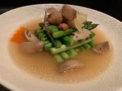 竹盖菌上汤芦笋-运·中餐厅(成都华尔道夫酒店)