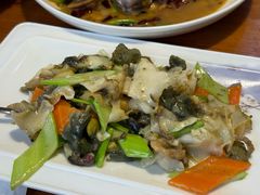 -旺角小渔村·海肠捞饭开创者(环山路店)