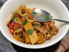 -湘力力小院·鱼汤泡饭(枫林路店)