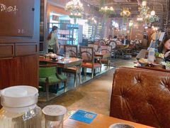大堂-享润四季椰子鸡音乐主题餐厅(晋江万达店)
