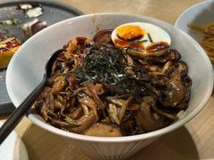 黑椒菌菇饭-本处·素食·融合料理(南油店)
