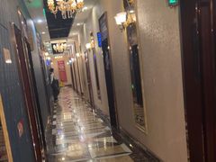 -唱吧麦颂KTV(松江五龙商业广场店)