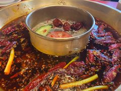 -小龙翻大江文化火锅(宽窄店)