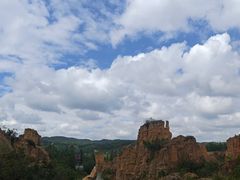 -彩色沙林风景区