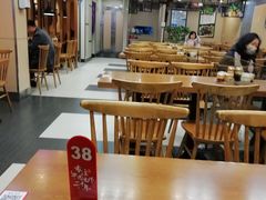 大堂-鑫花溪牛肉米粉(凤凰街创始总店)