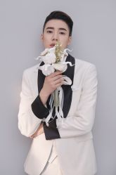 -巴黎时尚婚纱摄影(南汇店)