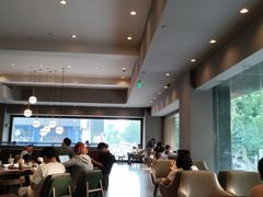 -星巴克臻选(南京艾尚天地店)