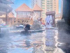 -裕龙汤泉