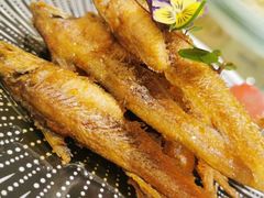 -骏莱海鲜鱼港(五角场店)