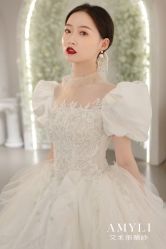-艾米丽婚纱礼服